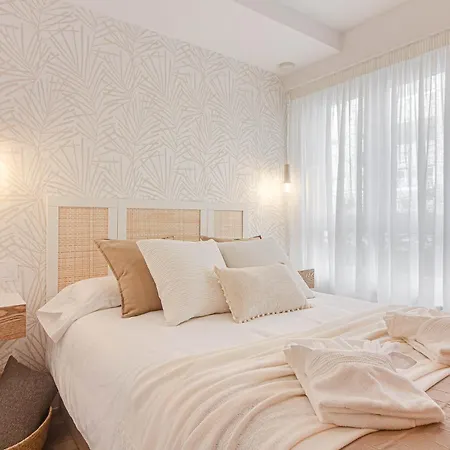 Urbano Con Parking Opcional By Thebluewaveapartments Com A Coruña